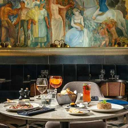 Marriott Alfa 5* Luxemburgo