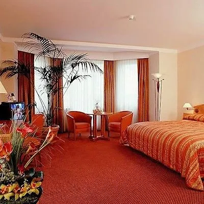 Marriott Alfa 5* Lucembursko