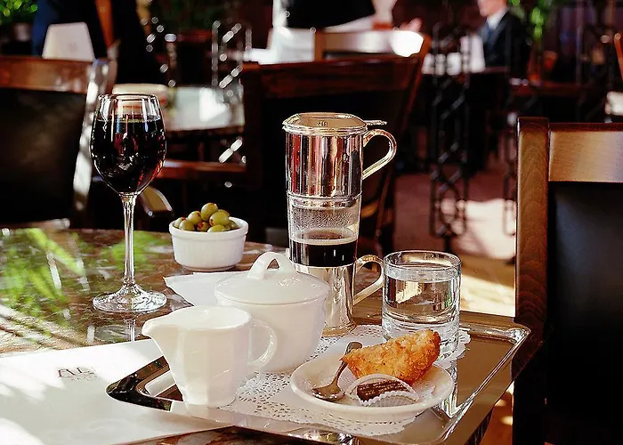 Ξενοδοχείο Marriott Alfa 5*