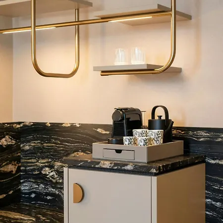 Marriott Alfa Отель Люксембург