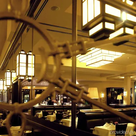 Отель Marriott Alfa Люксембург