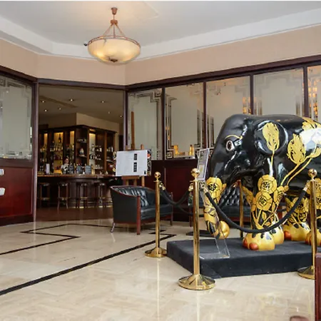 Marriott Alfa 5* Люксембург