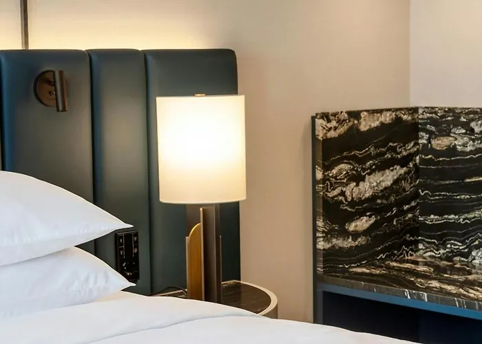 Отель Marriott Alfa 5*