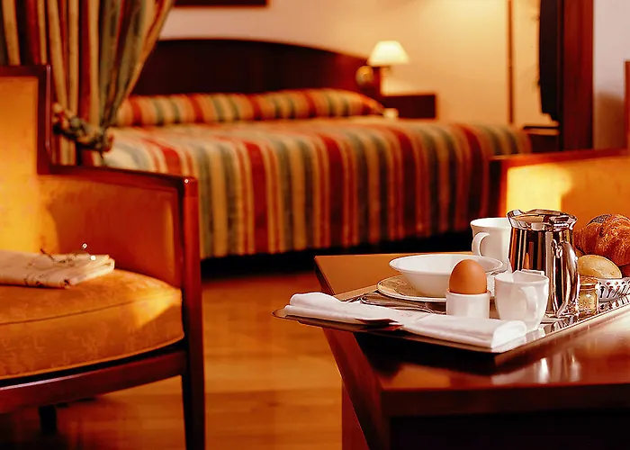 فندق Marriott Alfa 5*